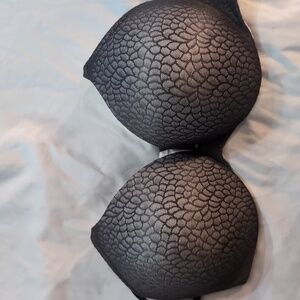 Women's Size 36D Unbranded Black Padded Pushup Bra with Underwire